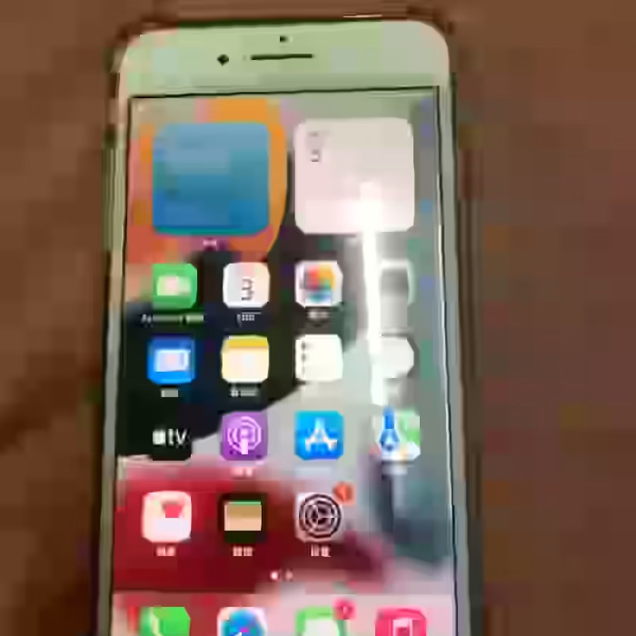  出售二手苹果7 PLUS 和 苹果X  图片 1