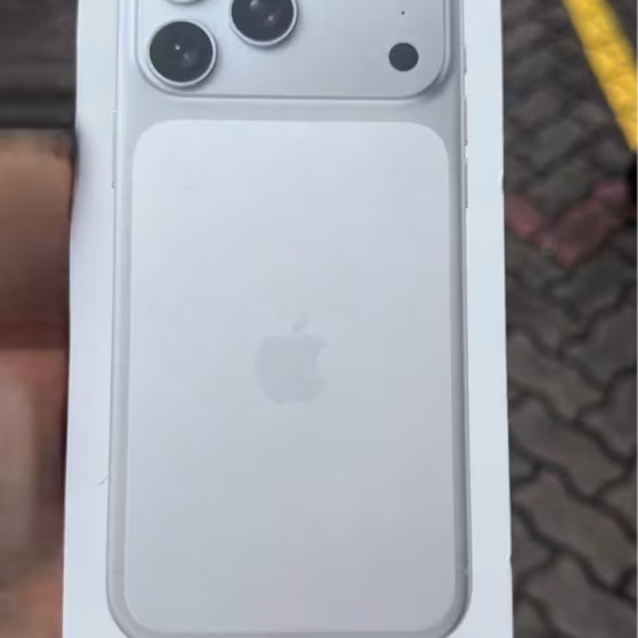 iPhone 17 Pro Max/256GB全新没开封 图片 2