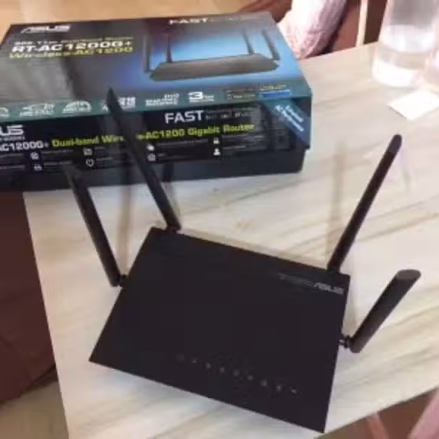 Asus RT-AC1200G+ Wireless Router 图片 2