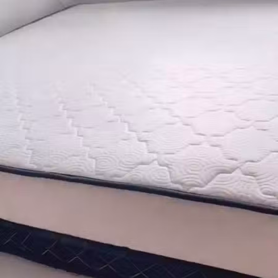 9成新床垫干净King size 图片 1