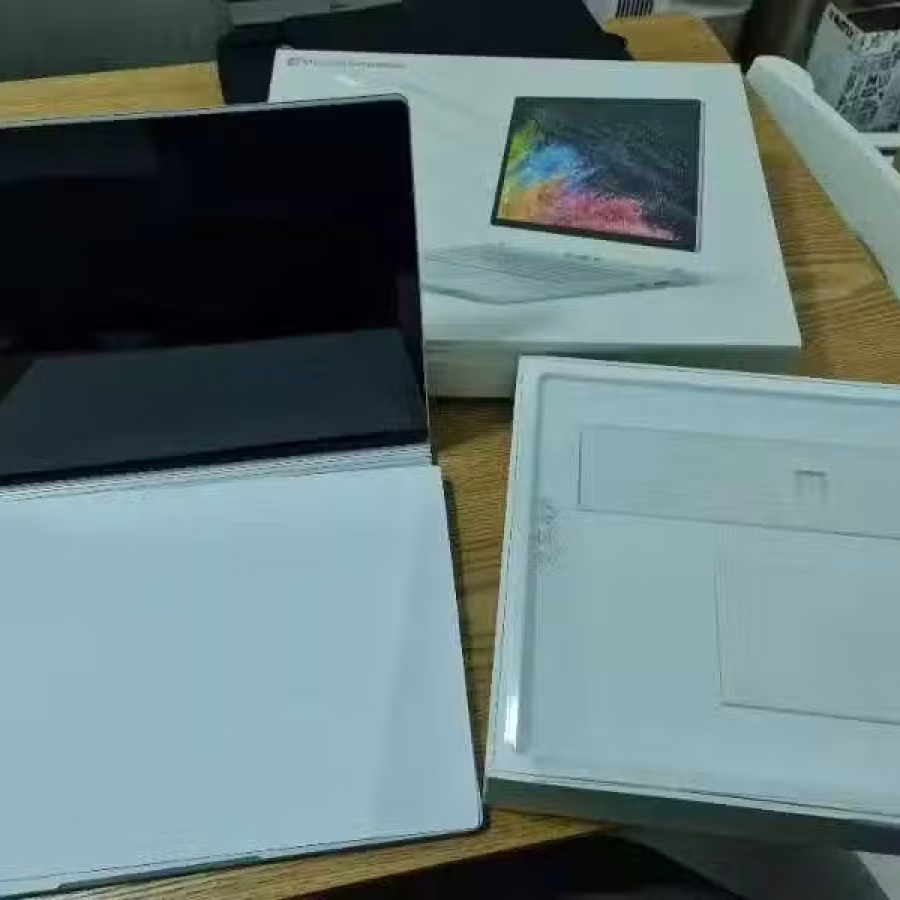 微软Surface Book 2 15寸高配 GTX 1060独显 图片 2