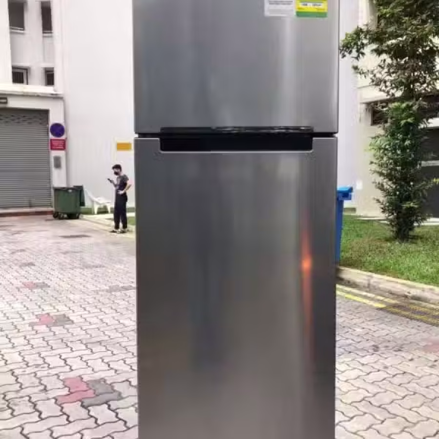 九成新电冰箱出售 图片 2