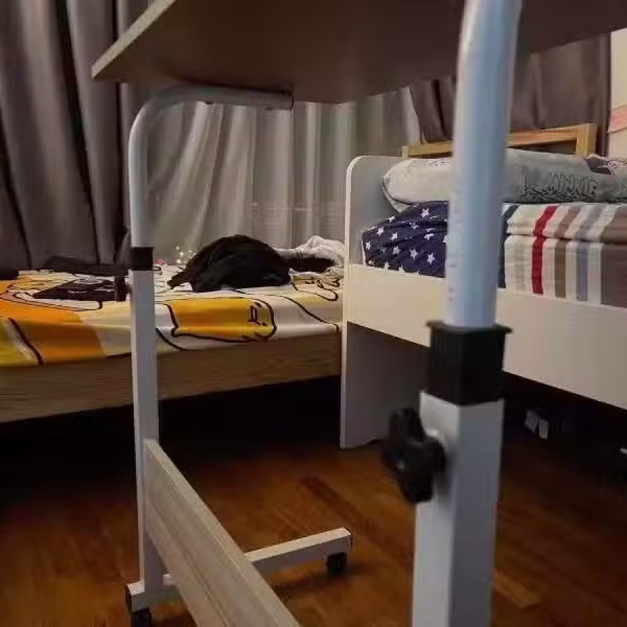 可移动桌子 图片 1