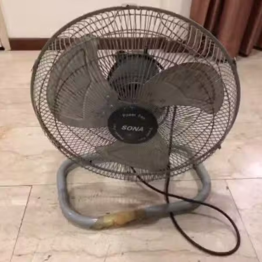 回国 转让 8成新 落地扇 图片 1