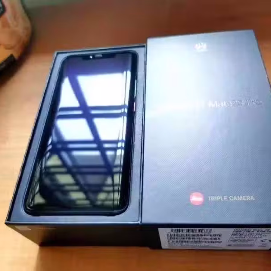 自用华为 mate20 Pro 翡冷翠95新 图片 2