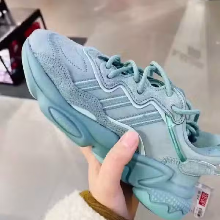 各种品牌男女鞋和服饰 图片 6