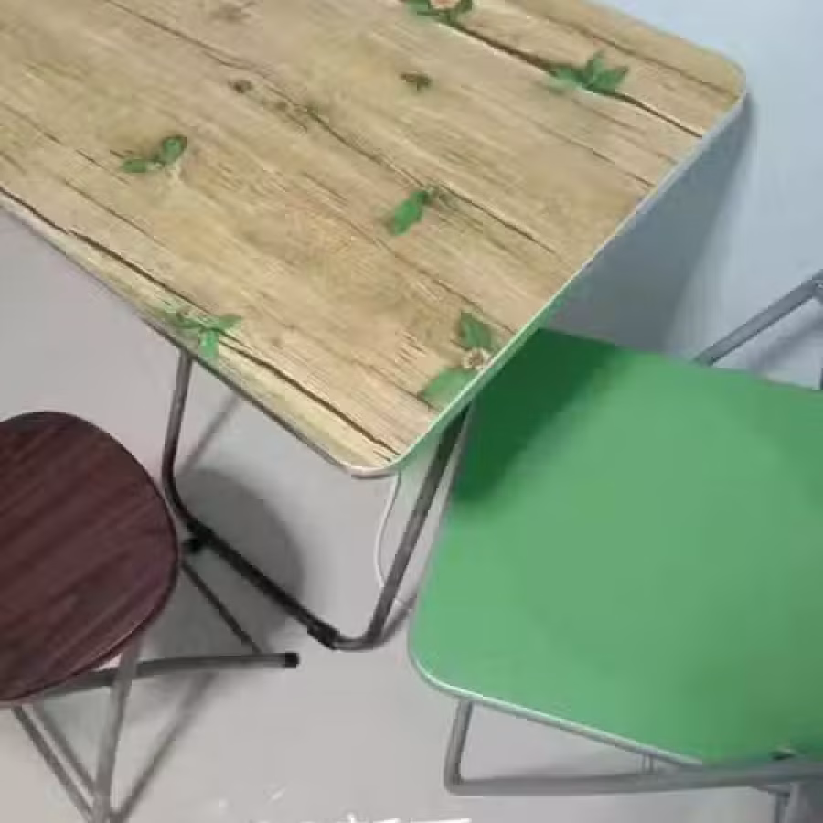 桌子加椅子 图片 1