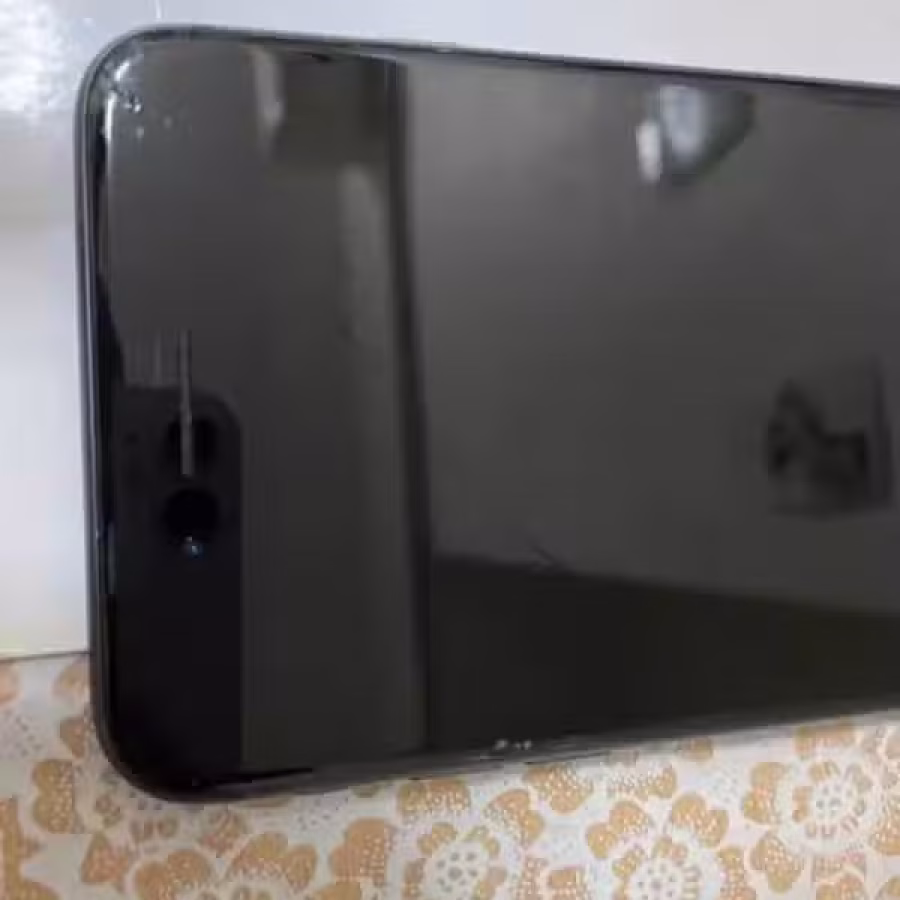 iphone 8P 图片 3