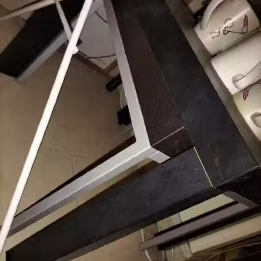 红山地铁站旁大牌63A 二手家具自取 图片 6