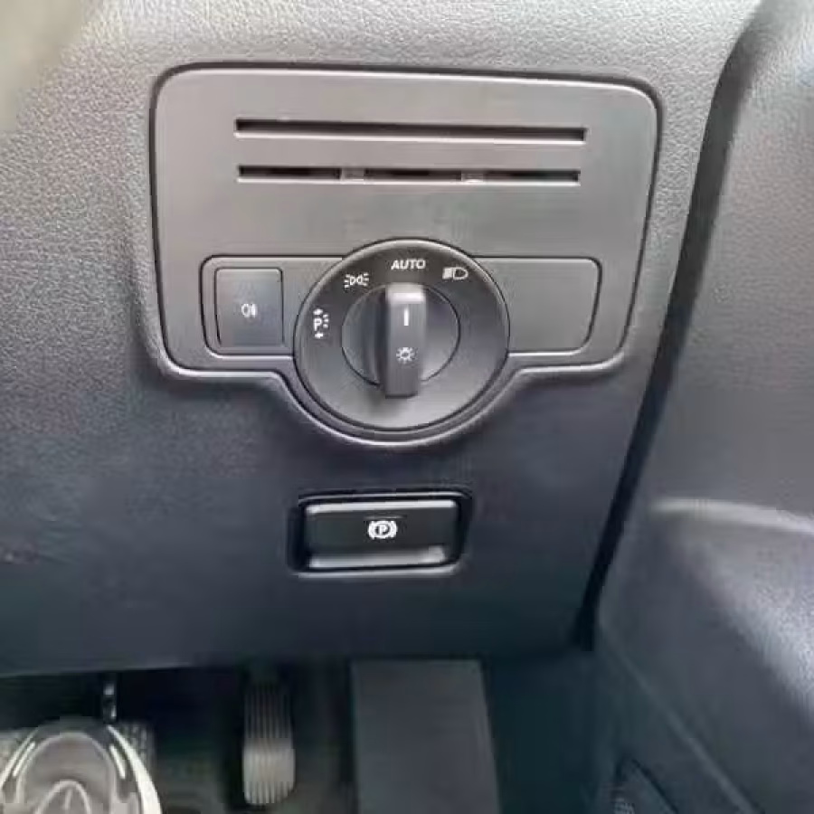 出售 奔驰 Vito 114 自动档 货车 图片 19