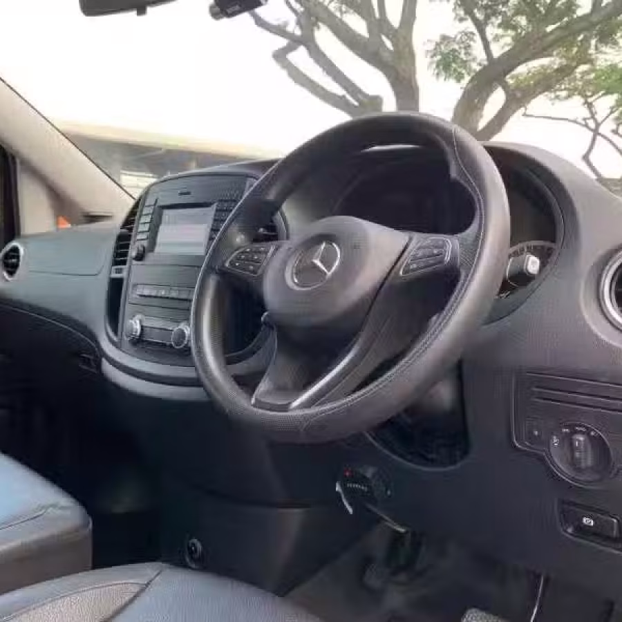 出售 奔驰 Vito 114 自动档 货车 图片 12