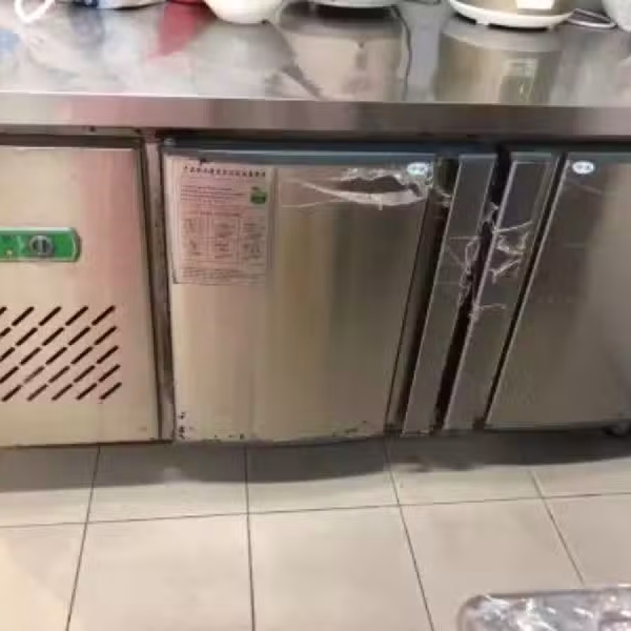 商用操作台冰箱 图片 1