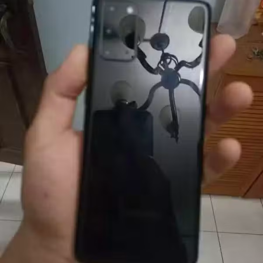 三星S20+ 图片 3