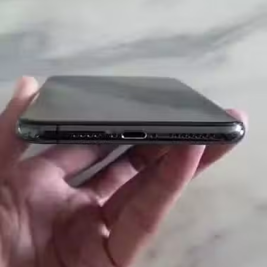 iPhone xtra max 256GB black  图片 4
