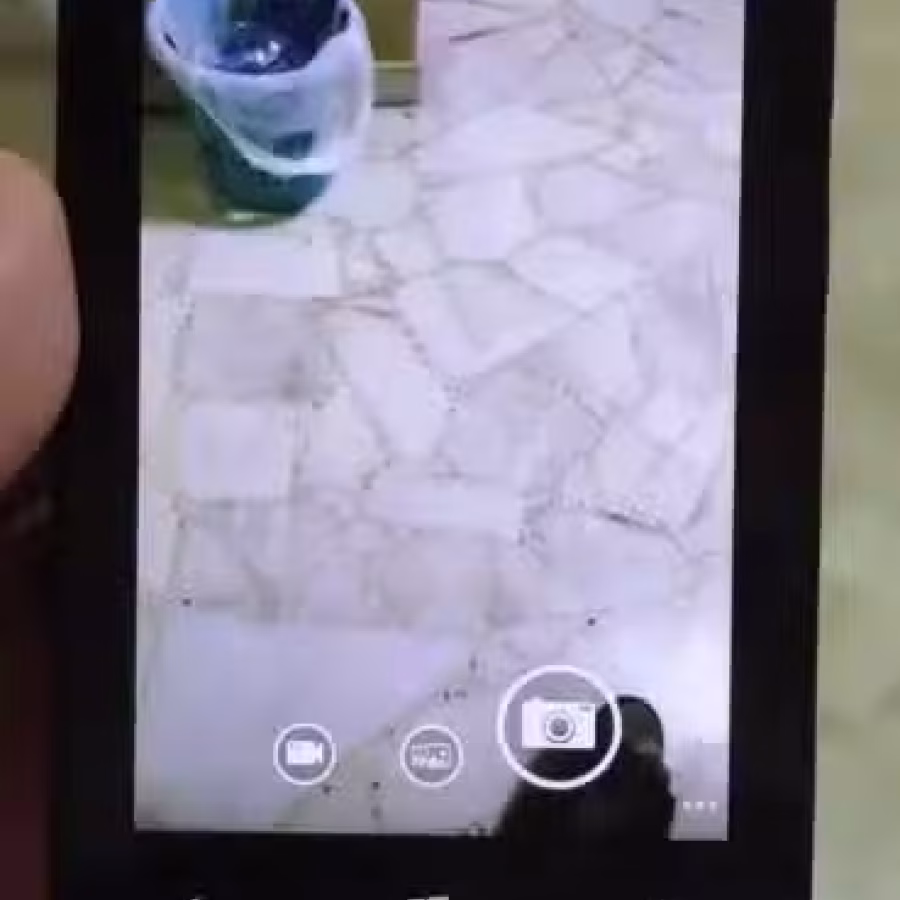 可玩性很高的诺基亚Lumia 822 图片 2