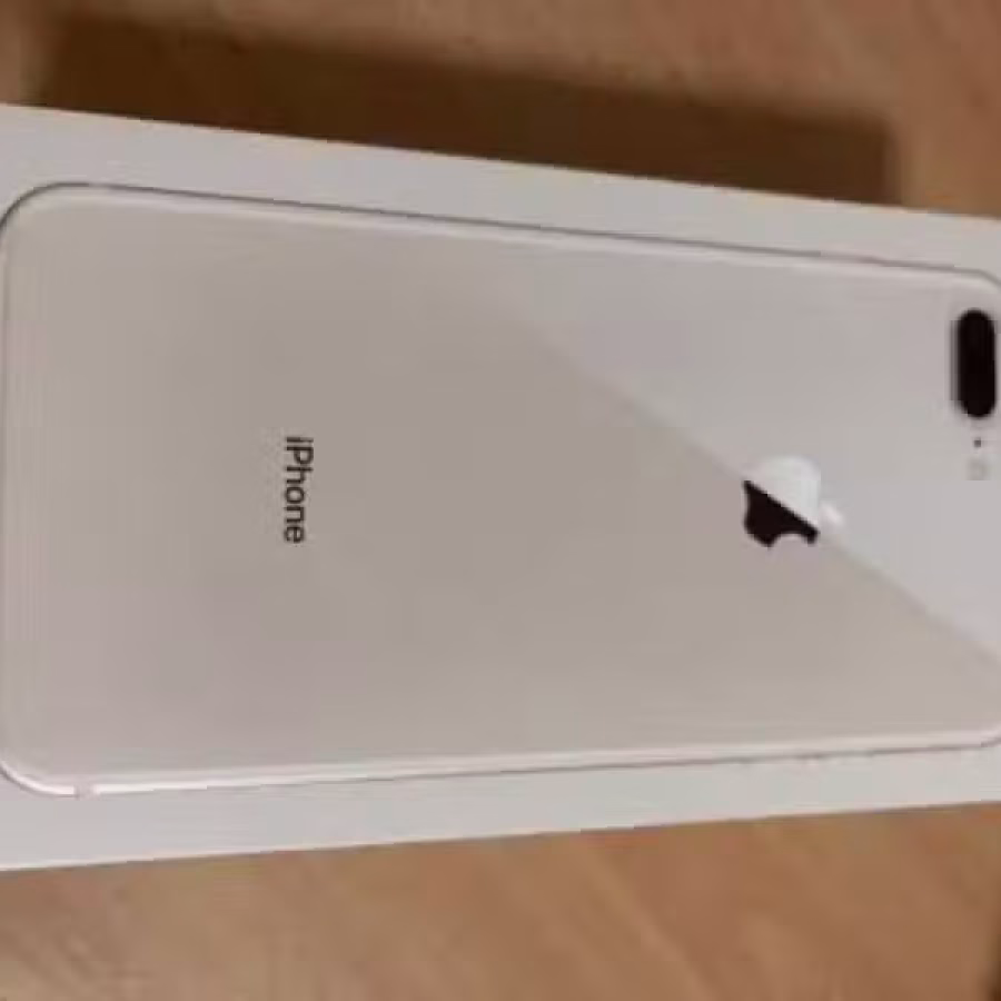 iPhone 8plus 女生一手机全套配件完好，九成新 图片 4