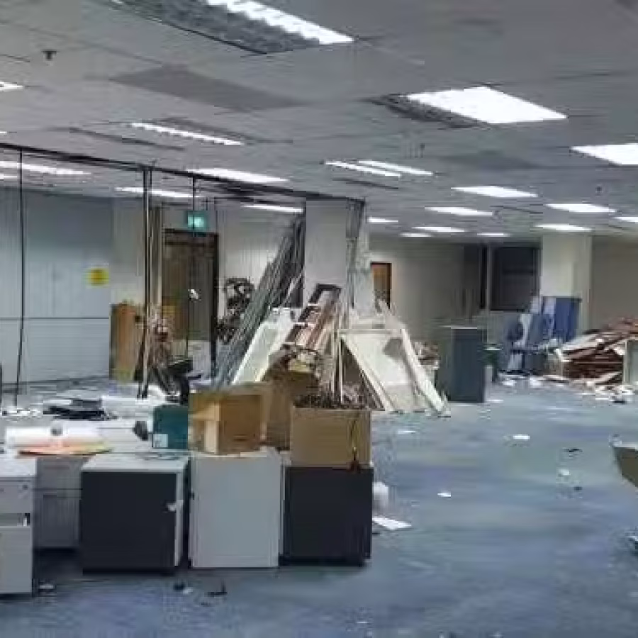SG装修设计，店铺/办公室装修、翻新,布线， 加/拆隔间，粉刷，木工，家具， 图片 3