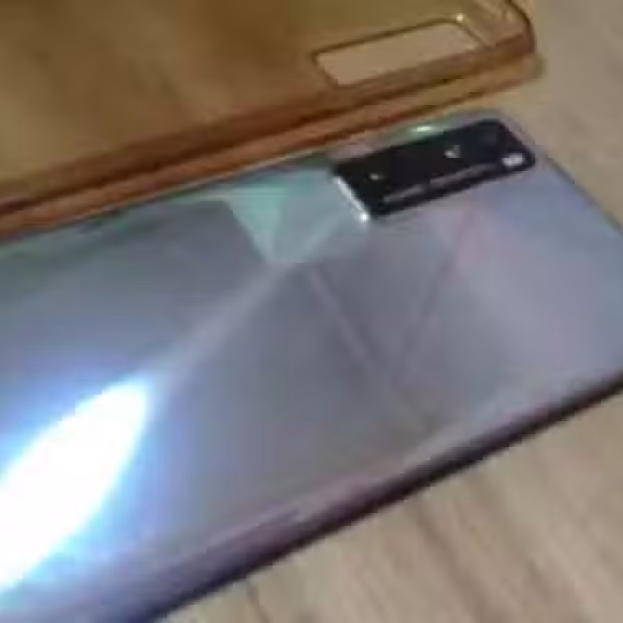出一个华为nova7 8+256 5G手机 图片 1