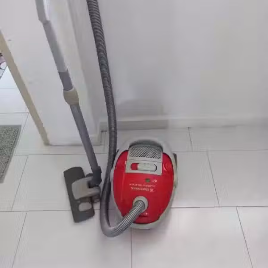 冰箱/风扇/烤箱/全新蓝牙话筒/摄像机/推车/吸尘器/音响等便宜处理10块 图片 1