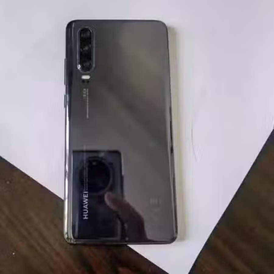 HUAWEI P30 图片 1