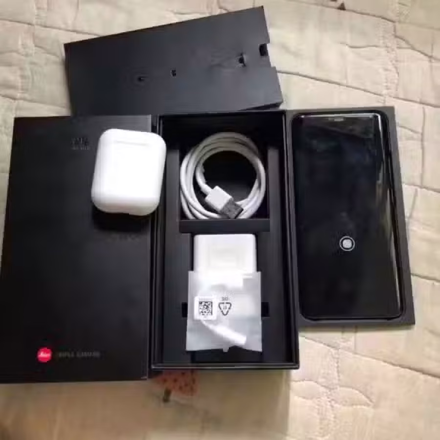 HUAWEI Mate 20 Pro 128G 自取230 手慢就没了 图片 1